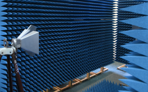 Radio and microwave laboratory